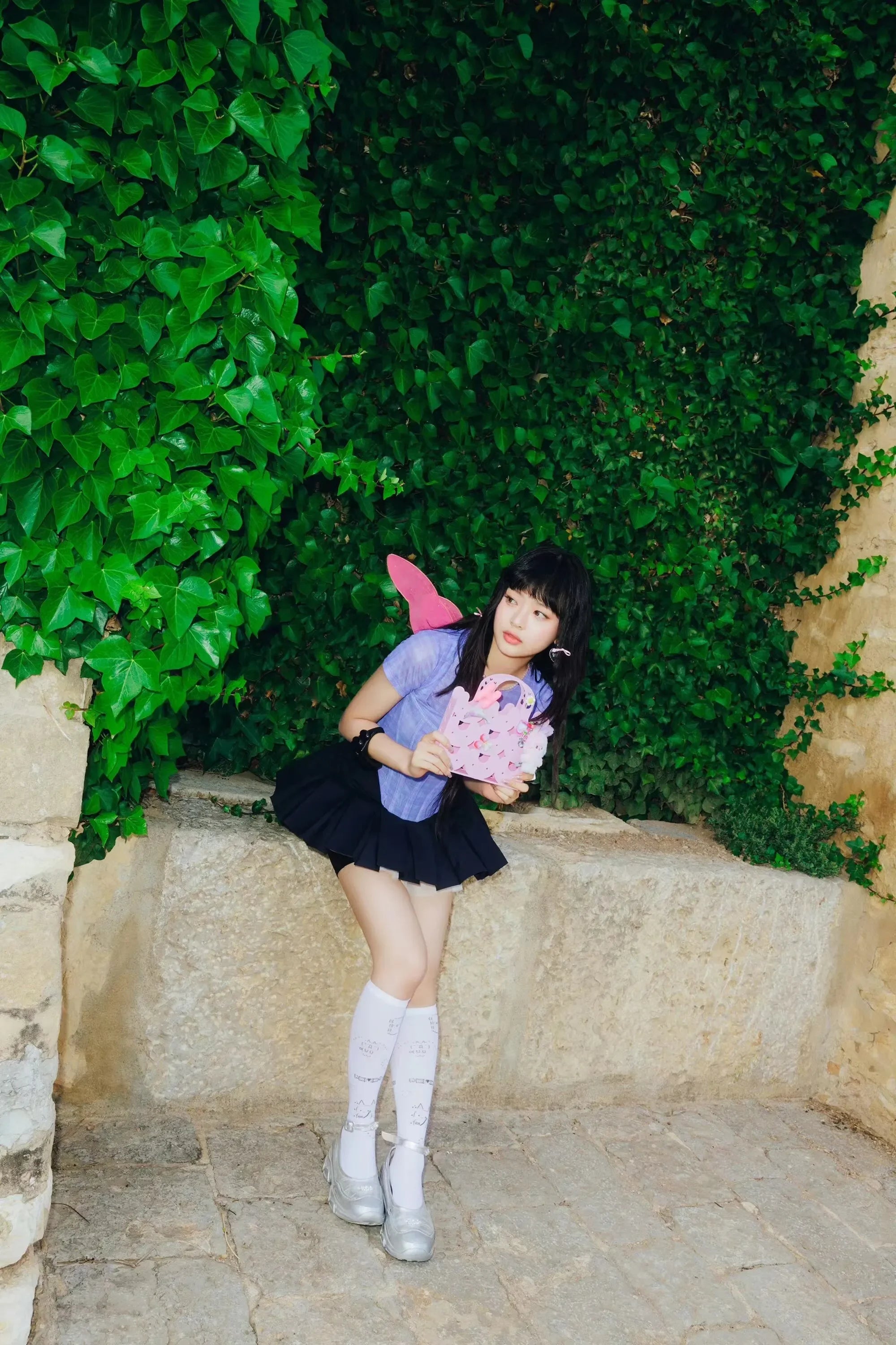 Korean Girls Group Poster  Super Fire New Jeans Canvas Print Art for Home Room Wall Decor