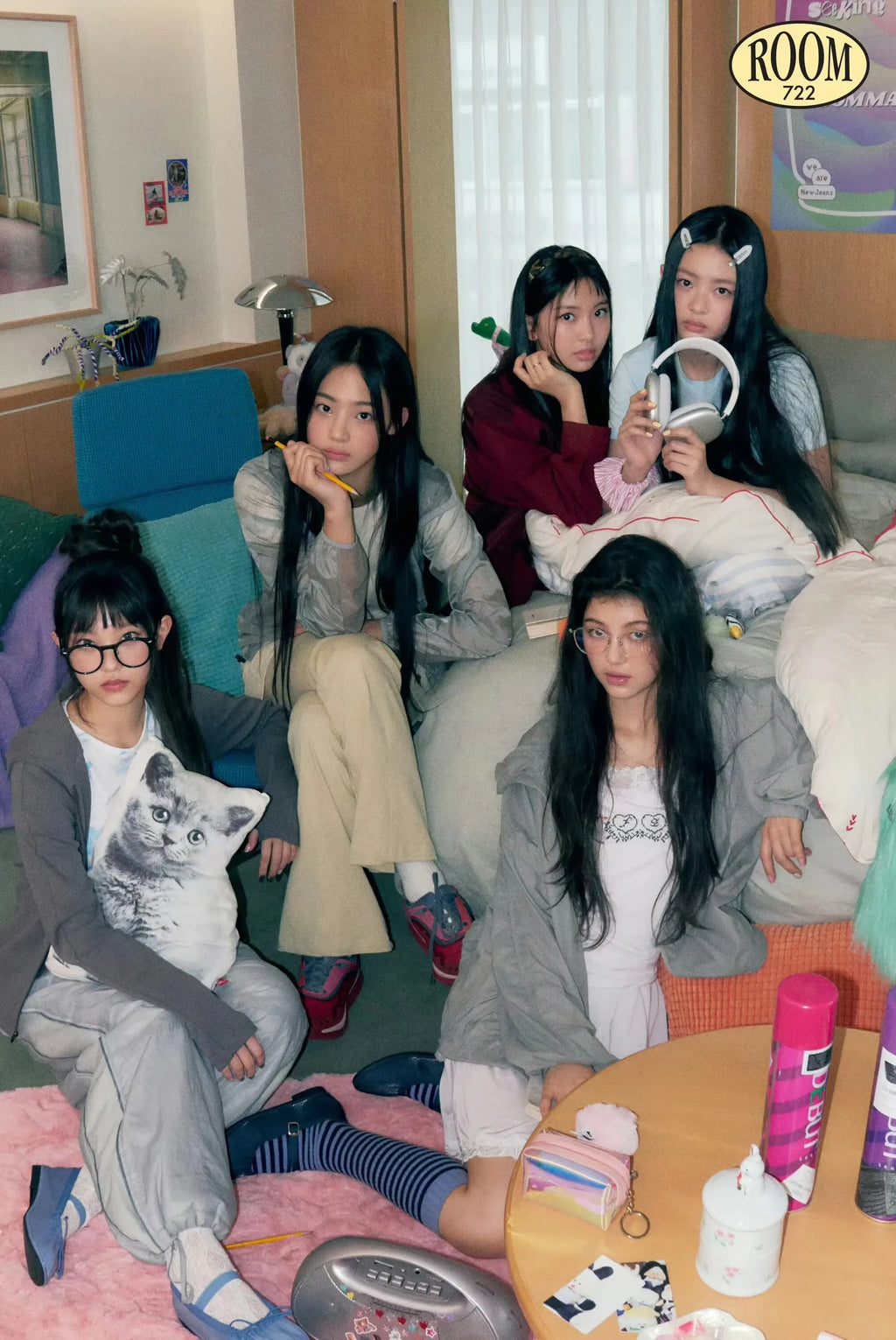 Korean Girls Group Poster  Super Fire New Jeans Canvas Print Art for Home Room Wall Decor