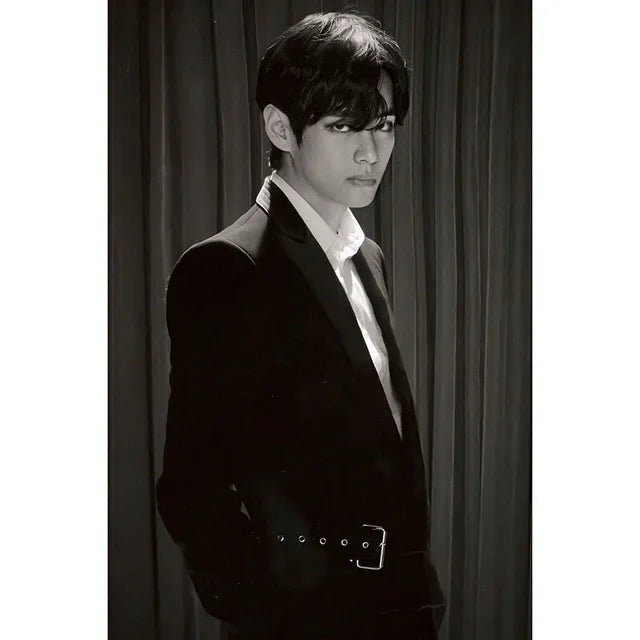 Kpop  Korean Boys Idol Music Group Star Poster and Prints Vintage Pictures Canvas Painting Nordic Style Wall Art Room Home Decor