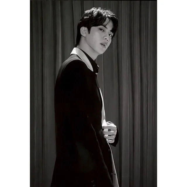 Kpop  Korean Boys Idol Music Group Star Poster and Prints Vintage Pictures Canvas Painting Nordic Style Wall Art Room Home Decor