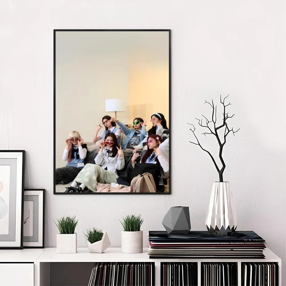 Kpop ive Poster Paper Print Home Living Room Bedroom Entrance Bar Restaurant Cafe Art canvas painting Decoration